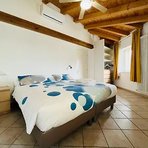 Apartment Manga Rosa