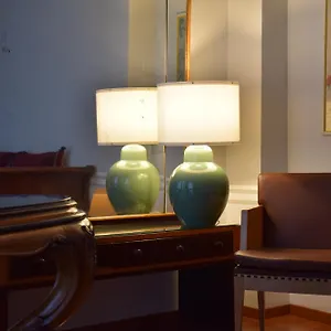 Lancelot Hotel