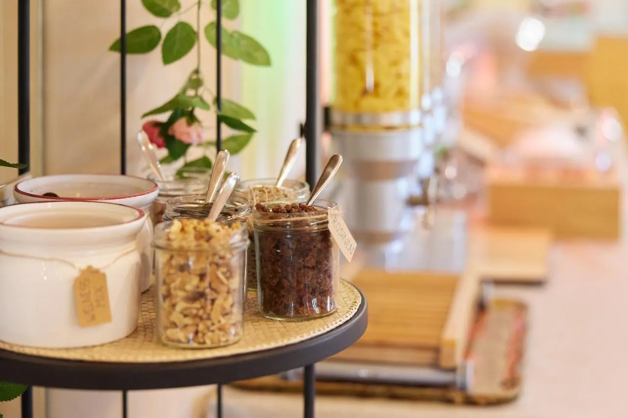 Eco Hotel Ariston マルチェージネ 3*,  イタリア